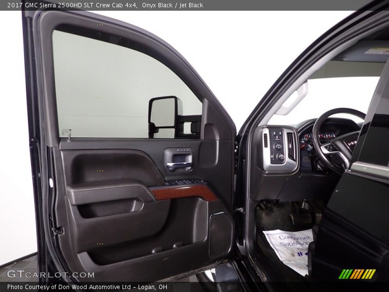 Door Panel of 2017 Sierra 2500HD SLT Crew Cab 4x4