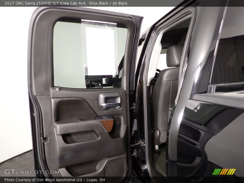 Onyx Black / Jet Black 2017 GMC Sierra 2500HD SLT Crew Cab 4x4