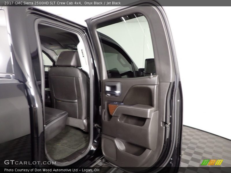 Onyx Black / Jet Black 2017 GMC Sierra 2500HD SLT Crew Cab 4x4