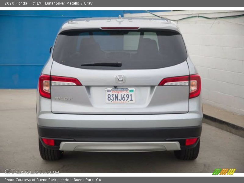 Lunar Silver Metallic / Gray 2020 Honda Pilot EX