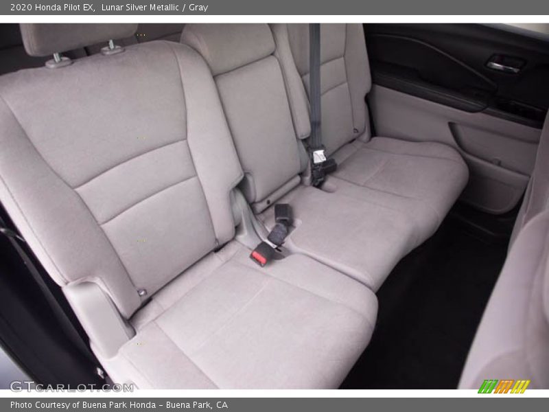Lunar Silver Metallic / Gray 2020 Honda Pilot EX