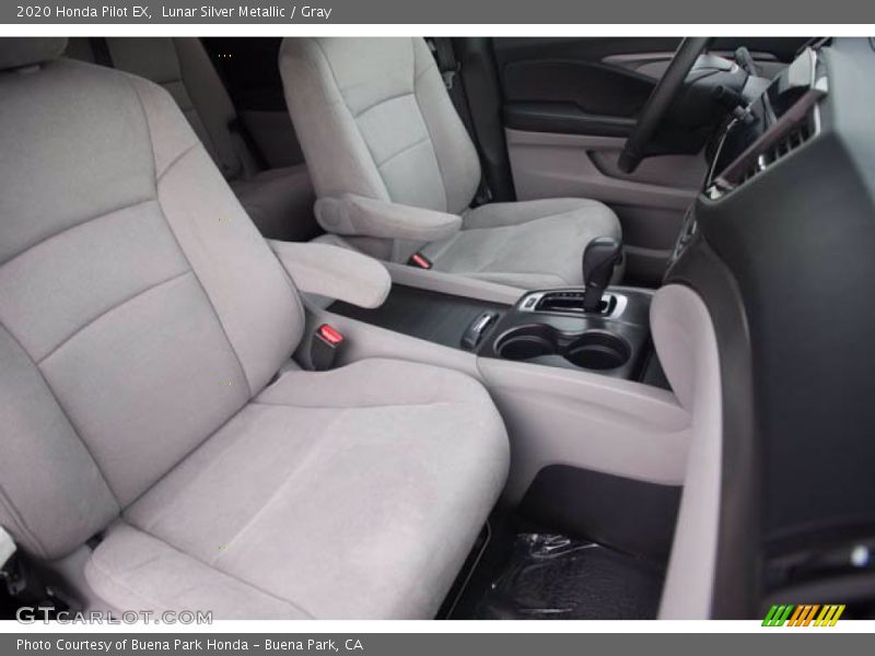 Lunar Silver Metallic / Gray 2020 Honda Pilot EX
