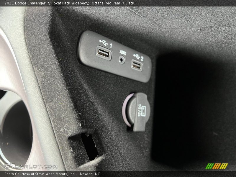 Octane Red Pearl / Black 2021 Dodge Challenger R/T Scat Pack Widebody