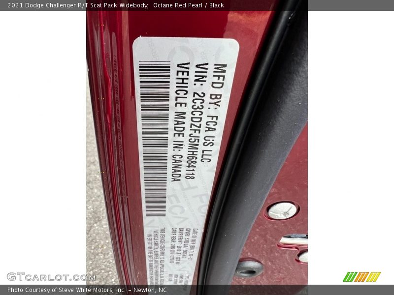 Octane Red Pearl / Black 2021 Dodge Challenger R/T Scat Pack Widebody