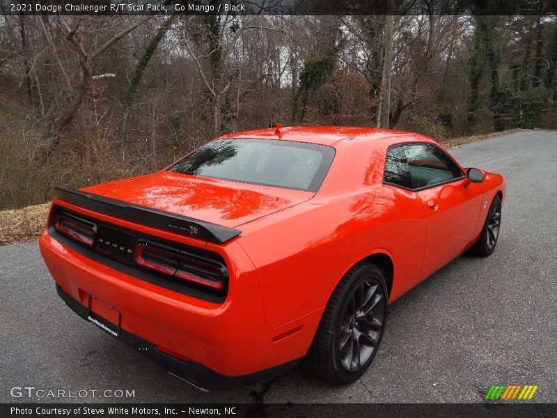 Go Mango / Black 2021 Dodge Challenger R/T Scat Pack
