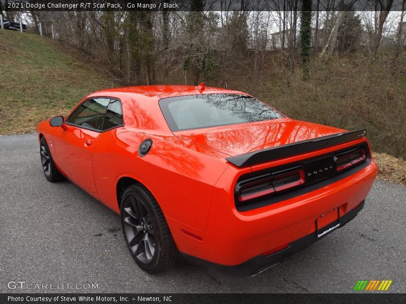 Go Mango / Black 2021 Dodge Challenger R/T Scat Pack