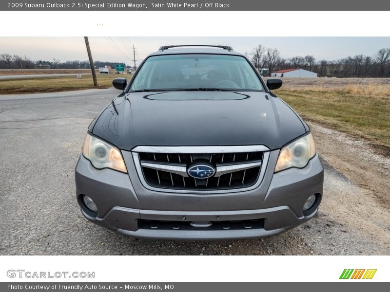 Satin White Pearl / Off Black 2009 Subaru Outback 2.5i Special Edition Wagon