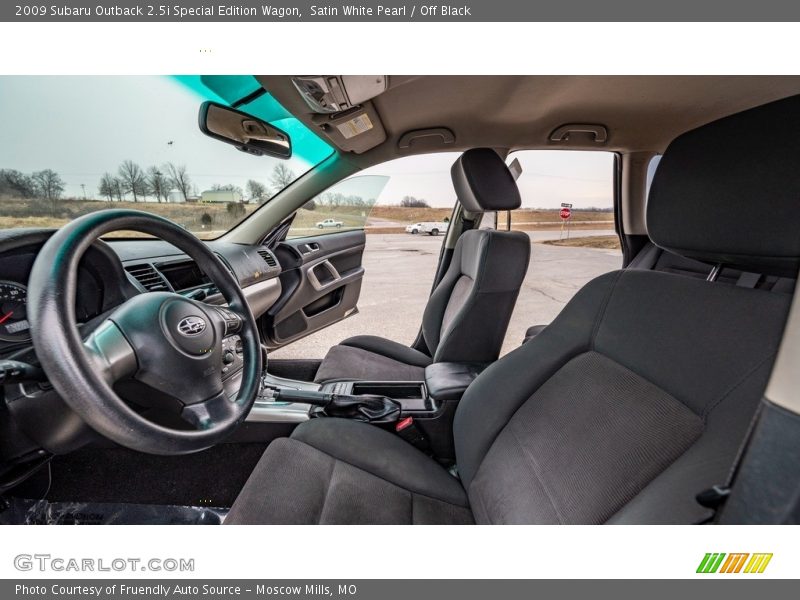 Satin White Pearl / Off Black 2009 Subaru Outback 2.5i Special Edition Wagon