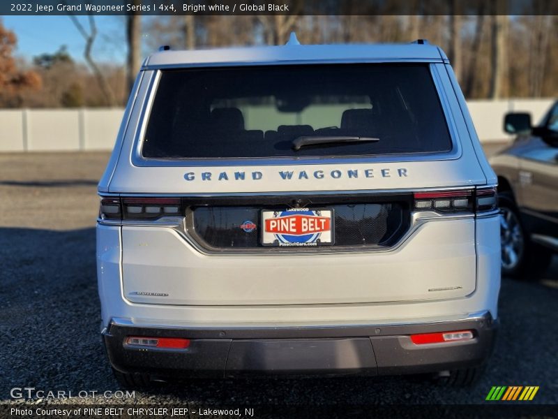 Bright white / Global Black 2022 Jeep Grand Wagoneer Series I 4x4