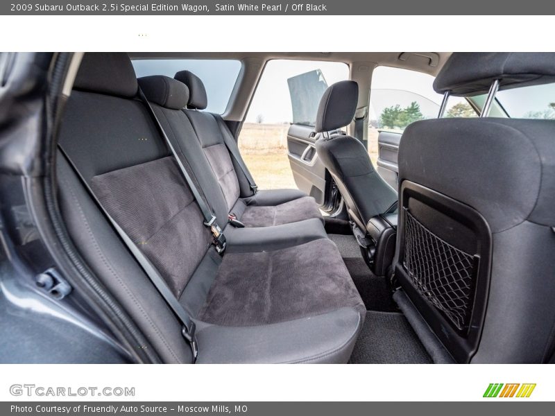 Satin White Pearl / Off Black 2009 Subaru Outback 2.5i Special Edition Wagon