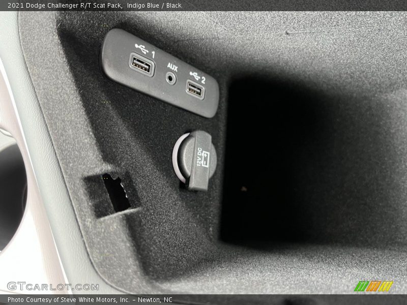 Indigo Blue / Black 2021 Dodge Challenger R/T Scat Pack