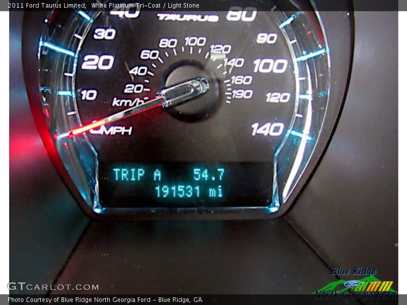 White Platinum Tri-Coat / Light Stone 2011 Ford Taurus Limited