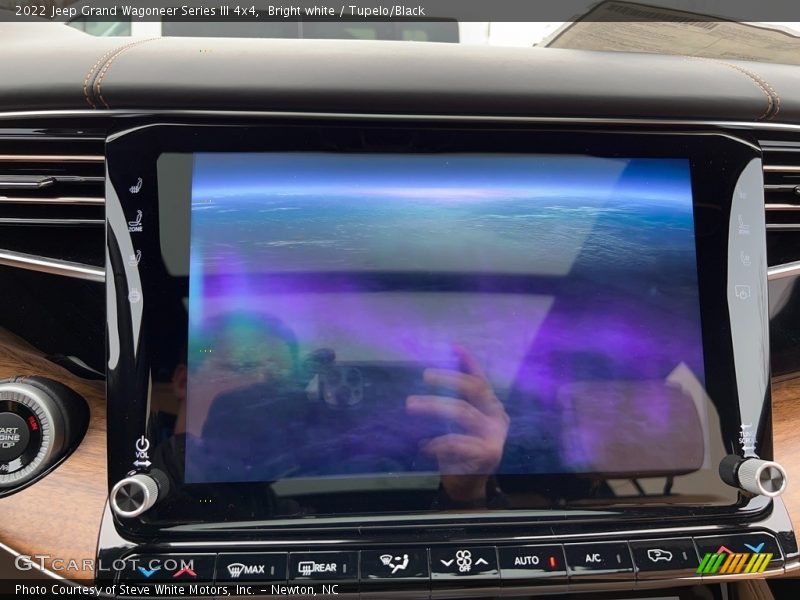 Bright white / Tupelo/Black 2022 Jeep Grand Wagoneer Series III 4x4