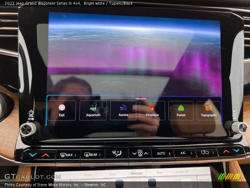 Bright white / Tupelo/Black 2022 Jeep Grand Wagoneer Series III 4x4