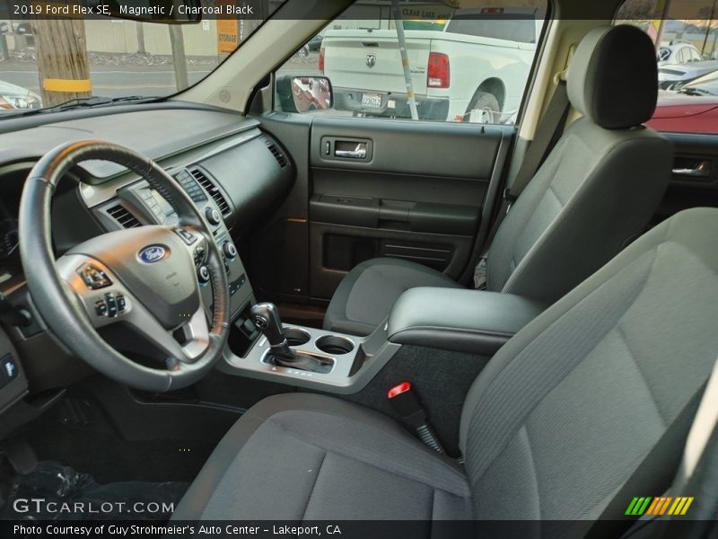 Magnetic / Charcoal Black 2019 Ford Flex SE