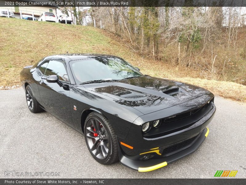 Front 3/4 View of 2021 Challenger R/T Scat Pack