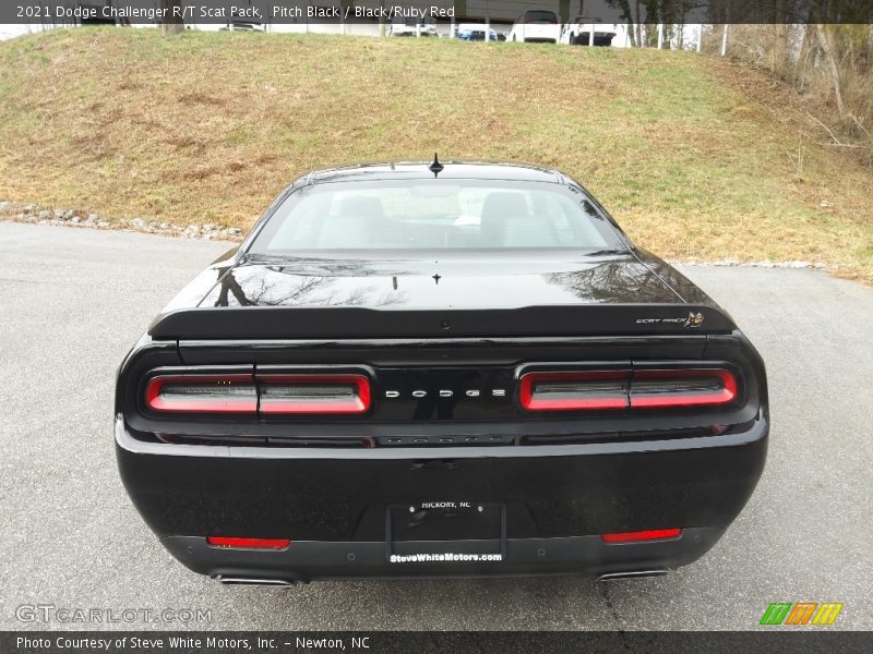 Pitch Black / Black/Ruby Red 2021 Dodge Challenger R/T Scat Pack