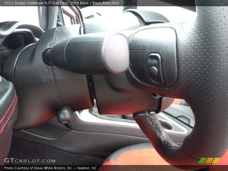 Pitch Black / Black/Ruby Red 2021 Dodge Challenger R/T Scat Pack