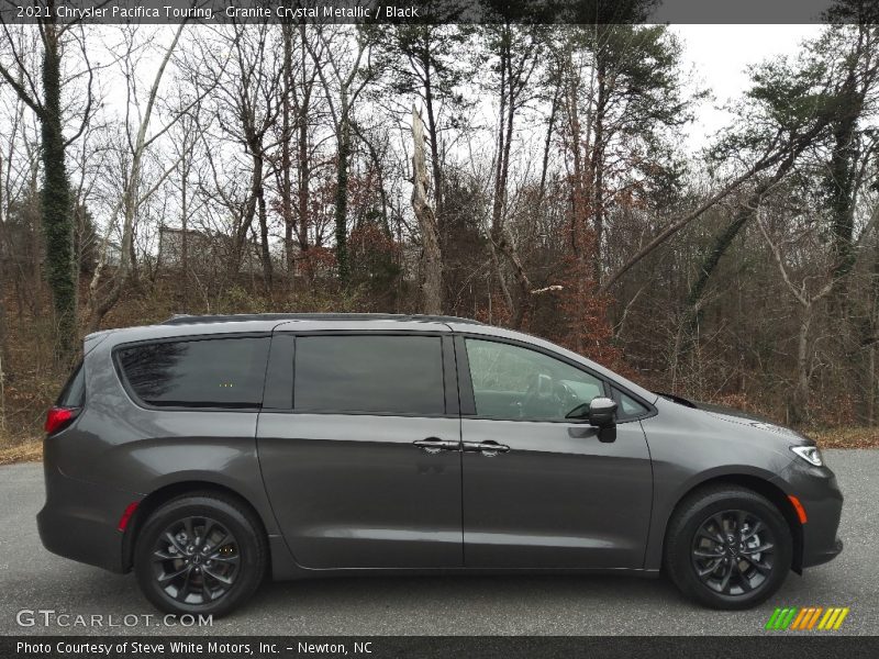 Granite Crystal Metallic / Black 2021 Chrysler Pacifica Touring