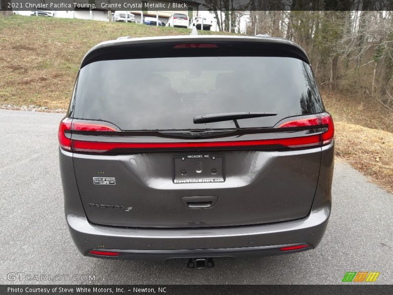 Granite Crystal Metallic / Black 2021 Chrysler Pacifica Touring