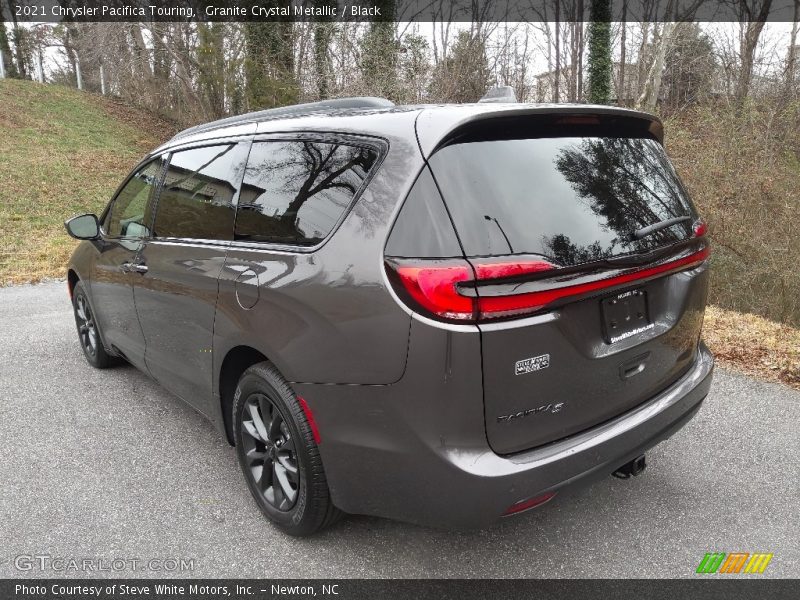 Granite Crystal Metallic / Black 2021 Chrysler Pacifica Touring