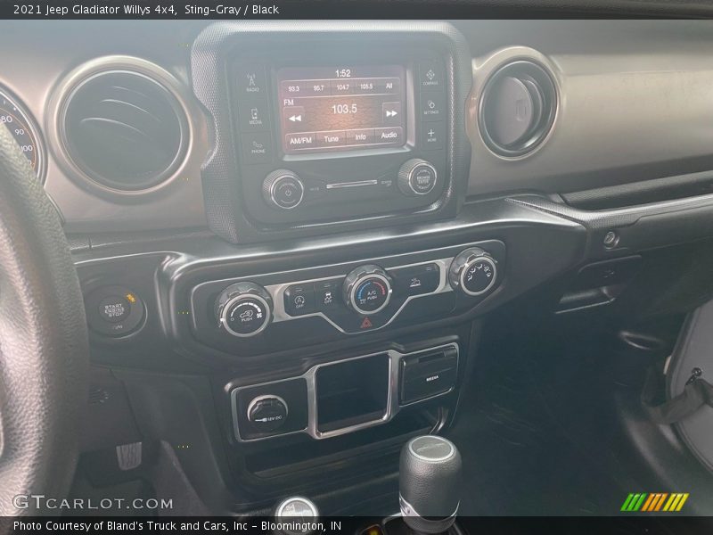 Sting-Gray / Black 2021 Jeep Gladiator Willys 4x4