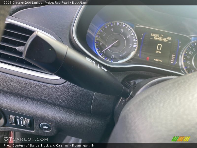 Velvet Red Pearl / Black/Linen 2015 Chrysler 200 Limited