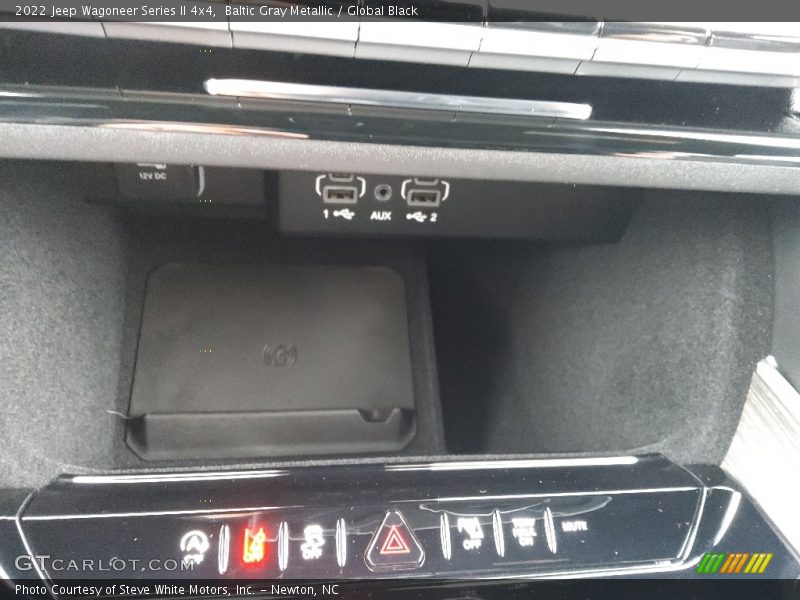 Baltic Gray Metallic / Global Black 2022 Jeep Wagoneer Series II 4x4