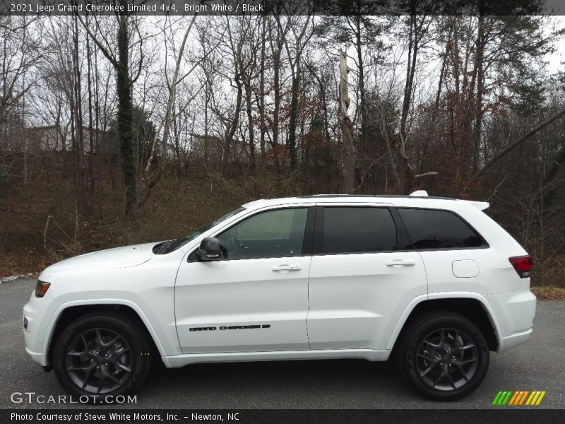 Bright White / Black 2021 Jeep Grand Cherokee Limited 4x4