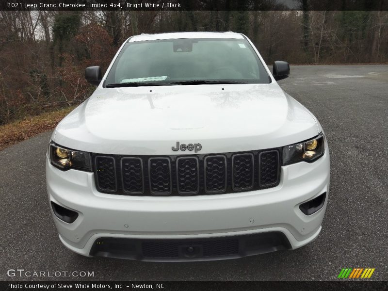 Bright White / Black 2021 Jeep Grand Cherokee Limited 4x4