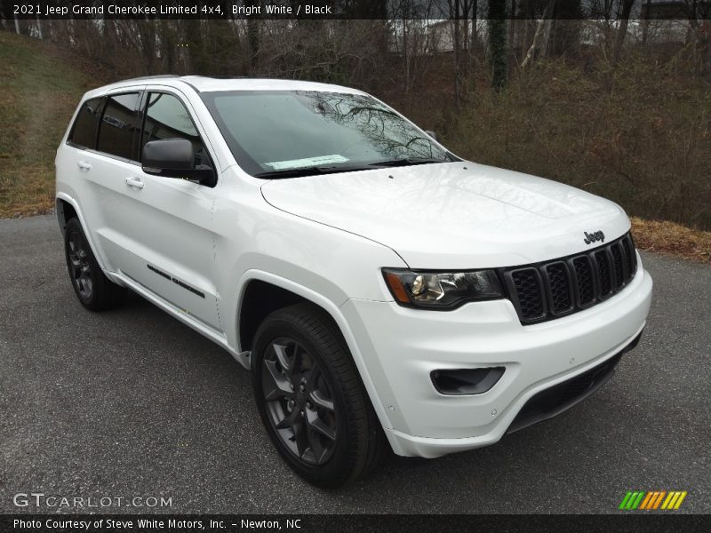 Bright White / Black 2021 Jeep Grand Cherokee Limited 4x4