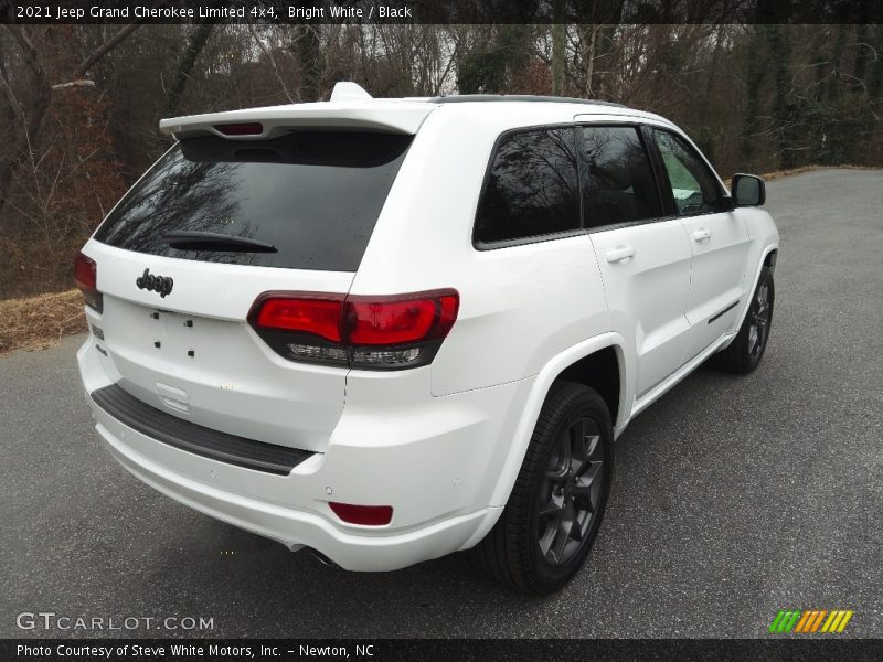Bright White / Black 2021 Jeep Grand Cherokee Limited 4x4