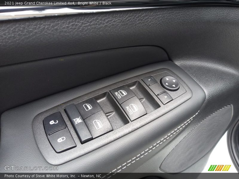 Bright White / Black 2021 Jeep Grand Cherokee Limited 4x4