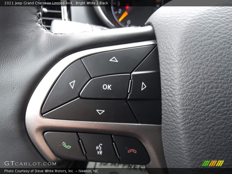 Bright White / Black 2021 Jeep Grand Cherokee Limited 4x4