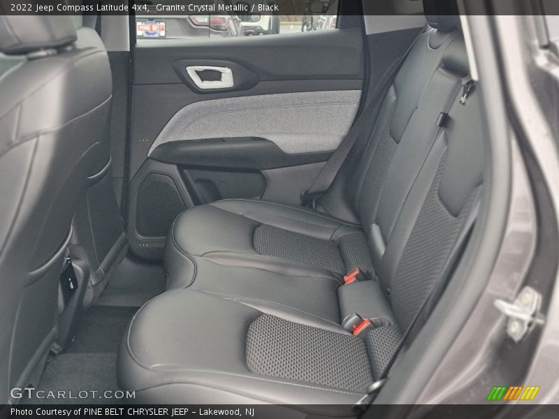 Granite Crystal Metallic / Black 2022 Jeep Compass Latitude 4x4