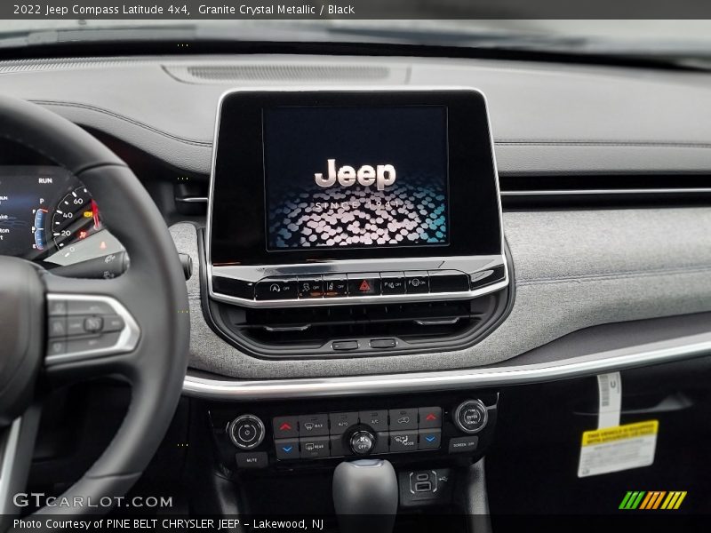 Granite Crystal Metallic / Black 2022 Jeep Compass Latitude 4x4