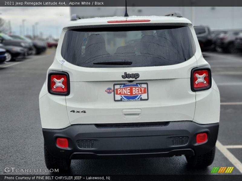 Alpine White / Black 2021 Jeep Renegade Latitude 4x4