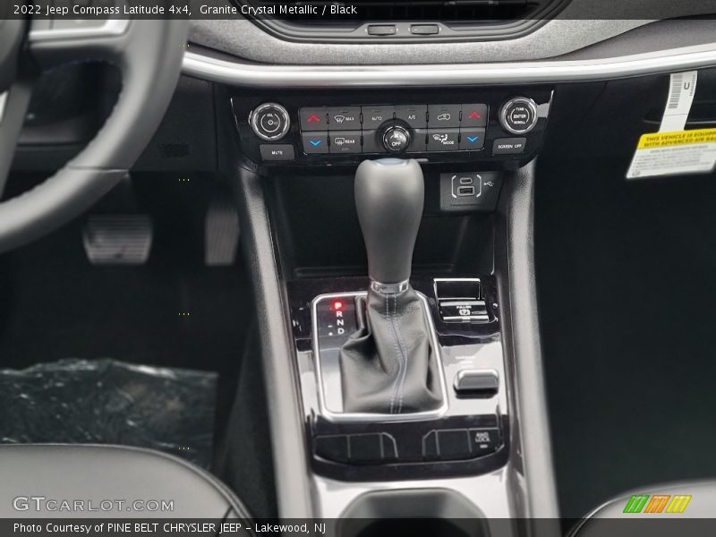 Granite Crystal Metallic / Black 2022 Jeep Compass Latitude 4x4