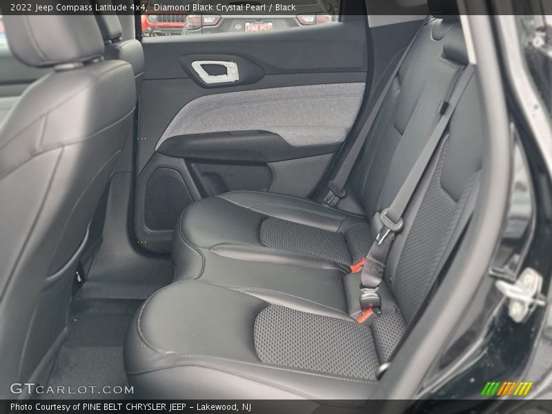 Diamond Black Crystal Pearl / Black 2022 Jeep Compass Latitude 4x4