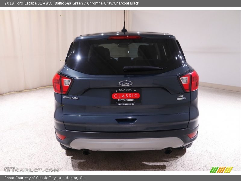 Baltic Sea Green / Chromite Gray/Charcoal Black 2019 Ford Escape SE 4WD