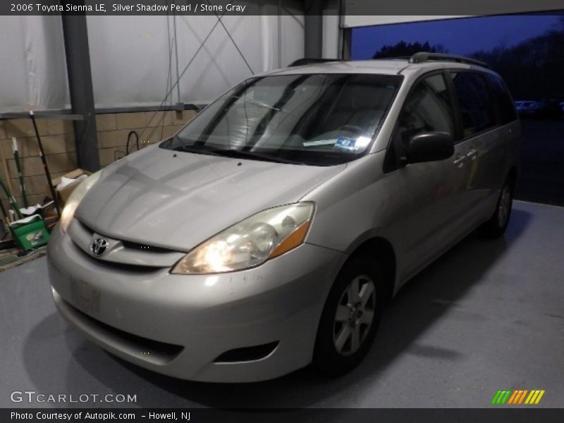 Silver Shadow Pearl / Stone Gray 2006 Toyota Sienna LE