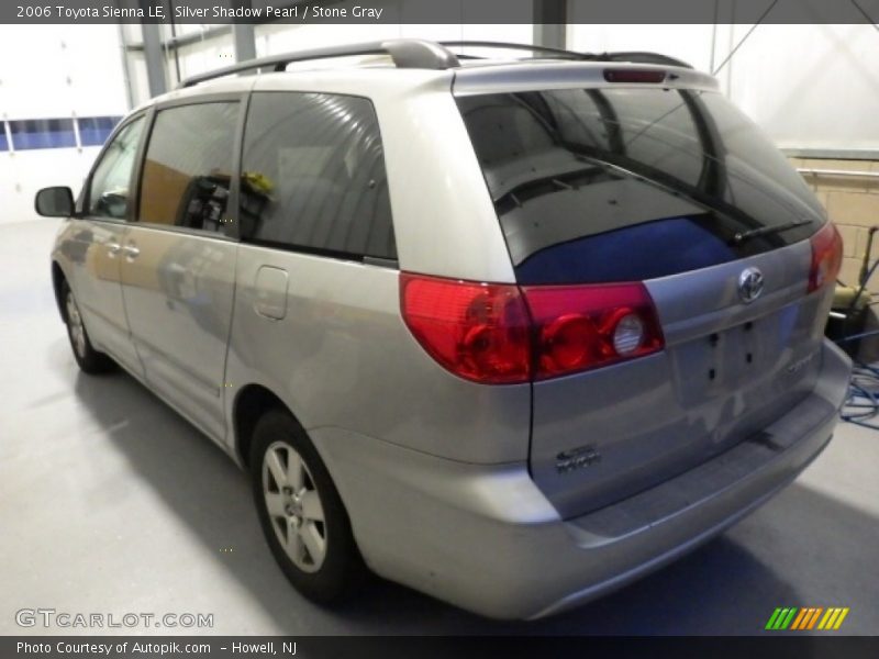 Silver Shadow Pearl / Stone Gray 2006 Toyota Sienna LE