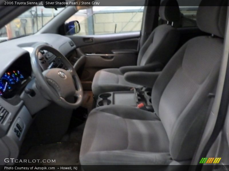 Silver Shadow Pearl / Stone Gray 2006 Toyota Sienna LE