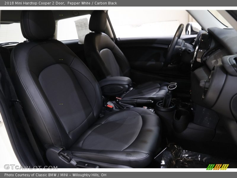 Pepper White / Carbon Black 2018 Mini Hardtop Cooper 2 Door