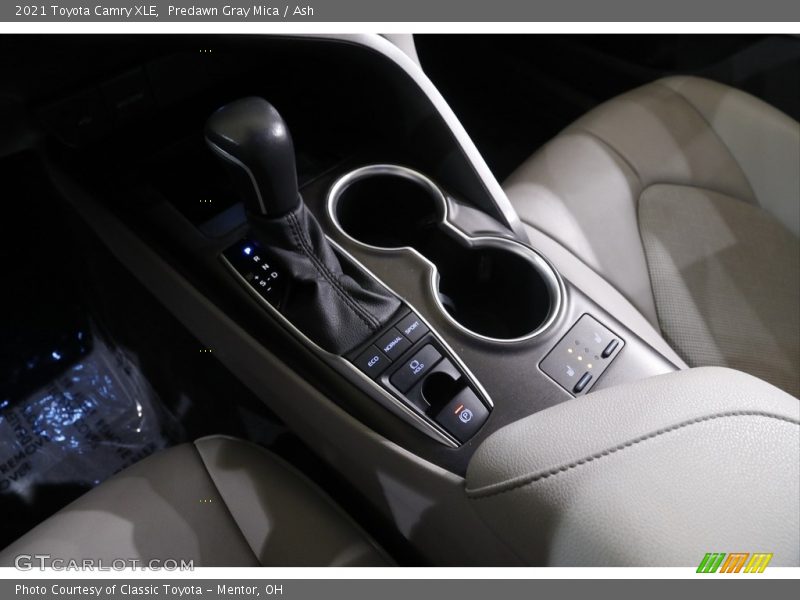  2021 Camry XLE 8 Speed Automatic Shifter