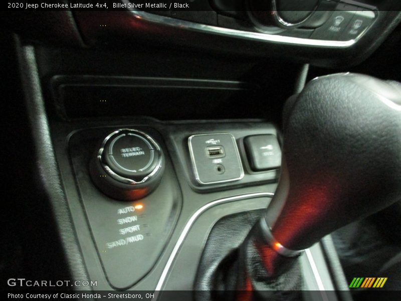 Billet Silver Metallic / Black 2020 Jeep Cherokee Latitude 4x4