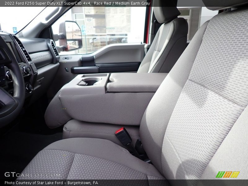 Front Seat of 2022 F250 Super Duty XLT SuperCab 4x4