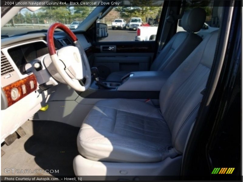 Black Clearcoat / Dove Grey 2004 Lincoln Navigator Luxury 4x4