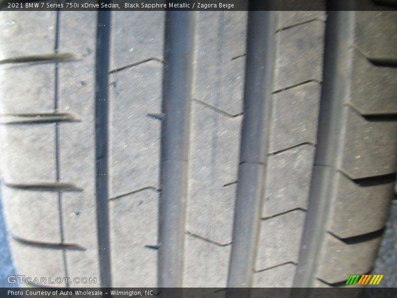 Black Sapphire Metallic / Zagora Beige 2021 BMW 7 Series 750i xDrive Sedan