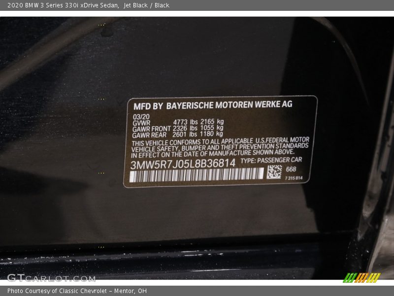 Jet Black / Black 2020 BMW 3 Series 330i xDrive Sedan